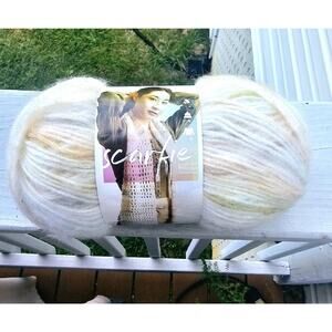 New Scarfie Lite Lion Brand Palm Acrylic Polyester Nylon Wool Yarn Pastel 600AP